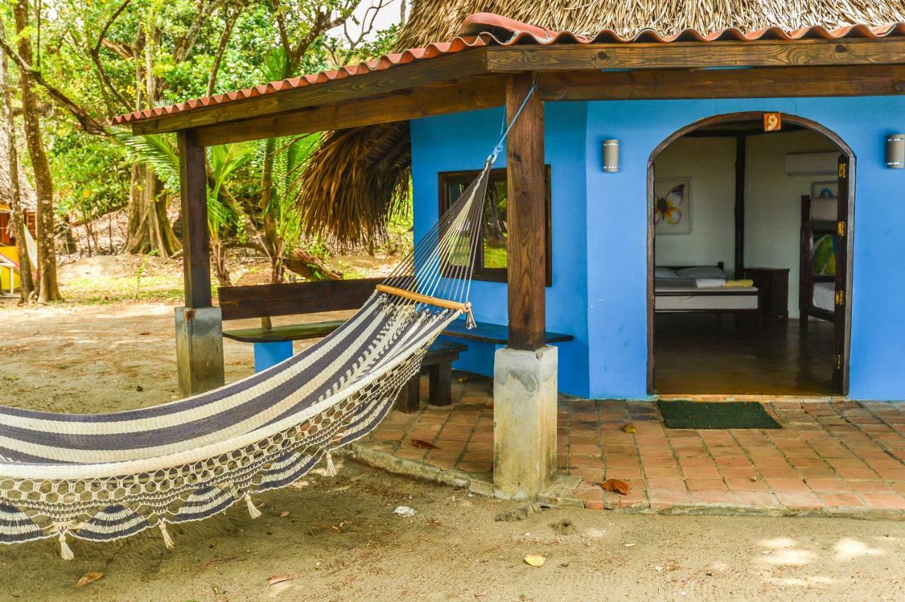 Hotel Oasis & Surf Camp Santa Catalina Exterior photo