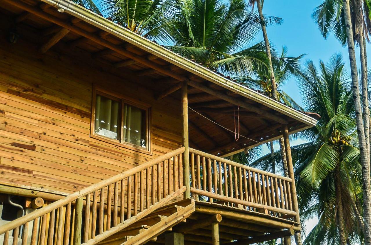 Hotel Oasis & Surf Camp Santa Catalina Exterior photo